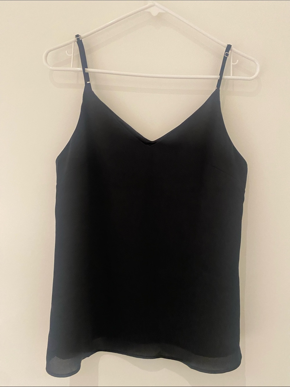 Banana Republic V-Neck Spaghetti Strap Cami Black S